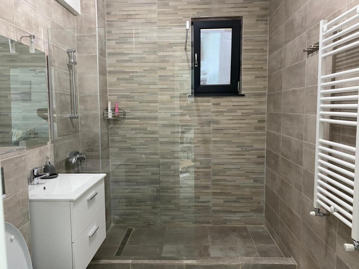 Ela'S Apartment Năvodari 외부 사진